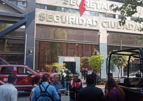 Desalojan edificio sede de la SSC por aparente olor a gas