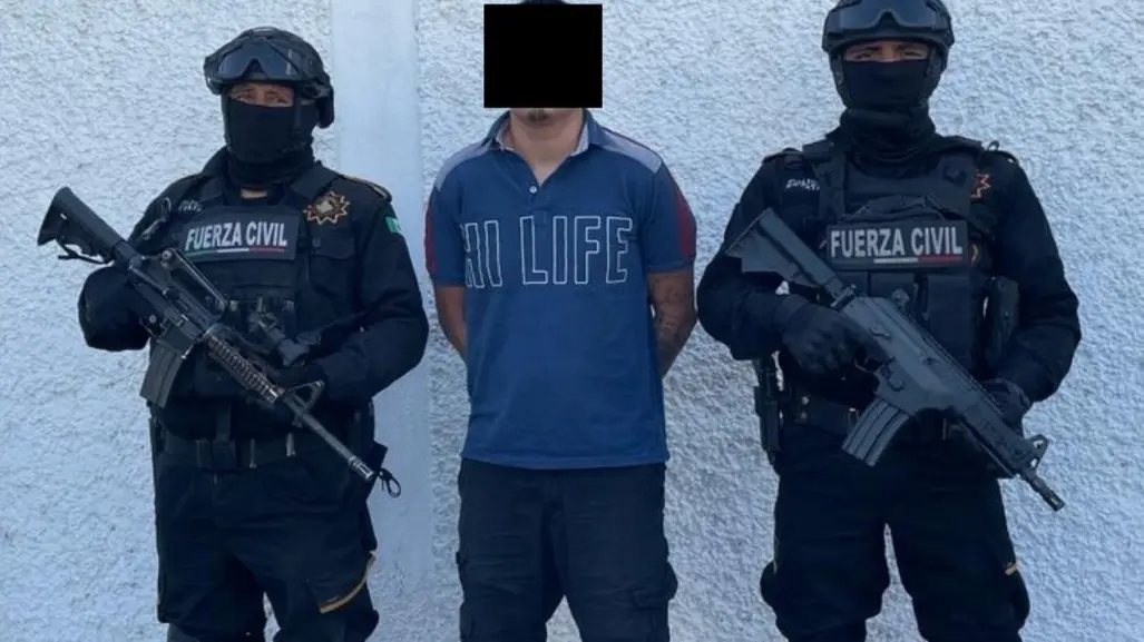 Arrestan a hombre en posesión de un arma larga en Juárez