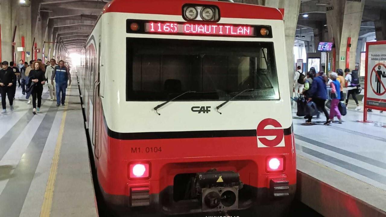 Los horarios del transporte masivo en el Estado de México serán reducidos el jueves,viernes, sábado y domingo Santo. Foto: FB Nikkodemo