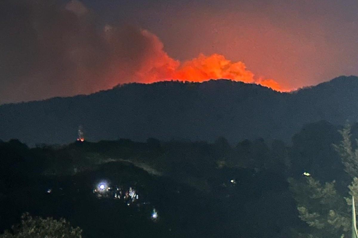 Incendios en Jilotzingo han consumido gran parte del territorio Foto: X(Twitter) @HannaLazarini