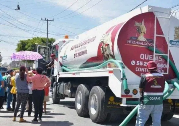 Realizan operativo por reparto de agua en pipas en Nezahualcóyotl