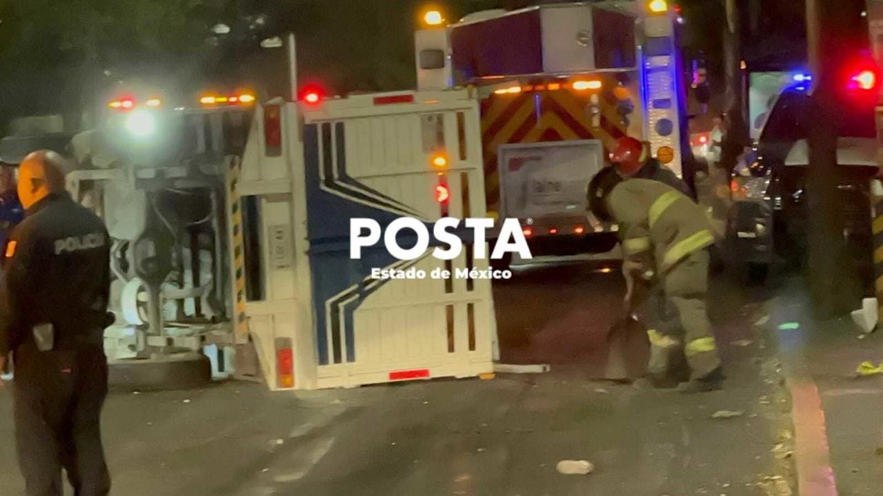 La víctima viajaba en la batea de la camioneta, murió de forma instantánea. Foto: Fernando Cruz