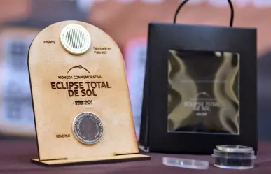 ¿Buscas algo especial? Diseñadores presentan piezas alusivas al Eclipse Solar