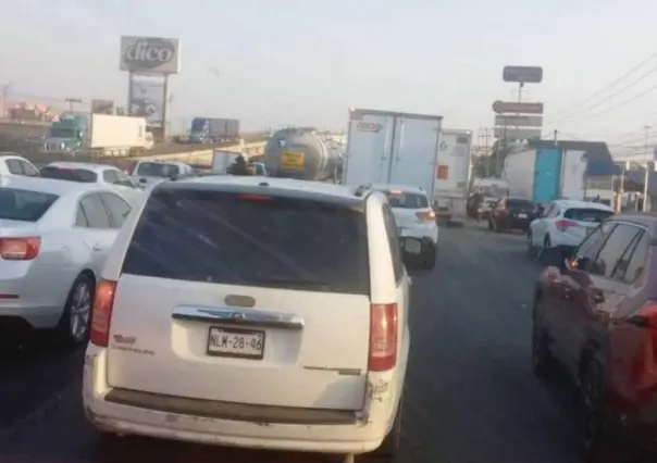Saturan carreteras por vacaciones de Semana Santa en Edoméx