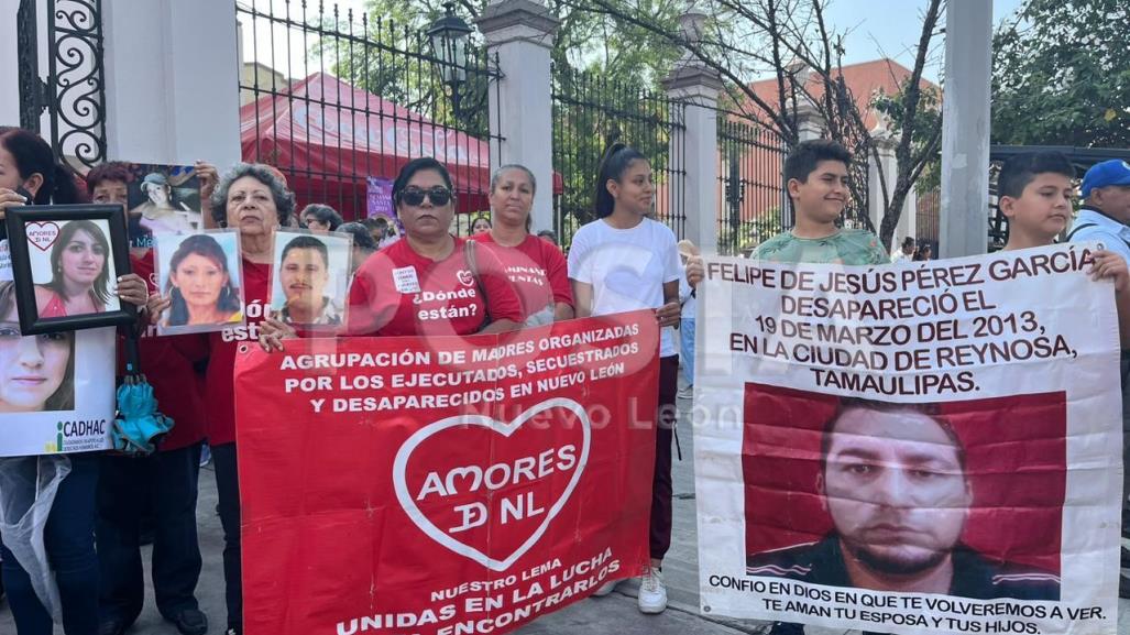 Familias de desaparecidos visitan los siete templos