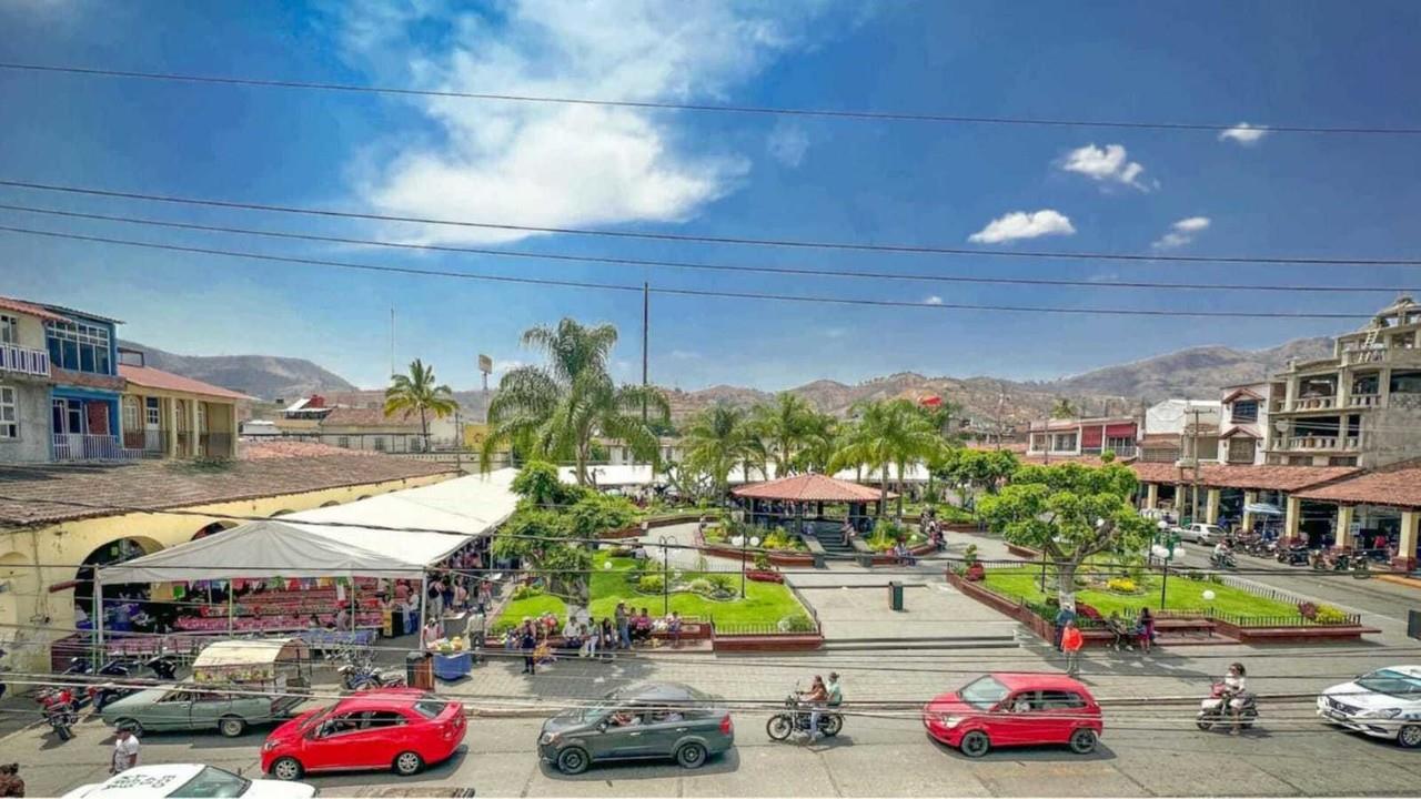 Vamos por una nieve a la Feria en Tejupilco