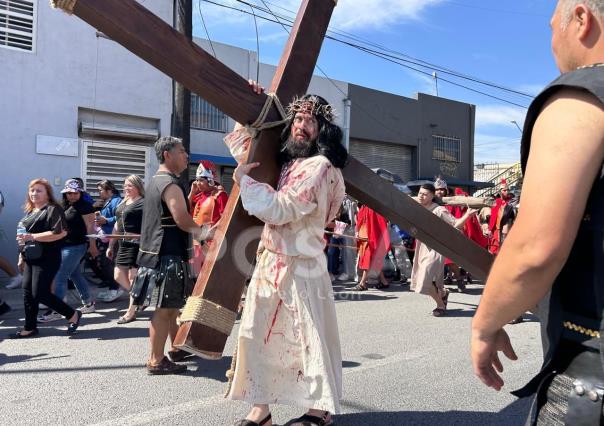 60 años de Viacrucis en la Goretti hacen historia en Monterrey