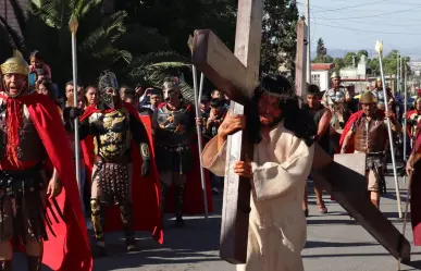 Éxito en el Viacrucis 48 del Ojo de Agua: más de 10 mil satillenses presentes