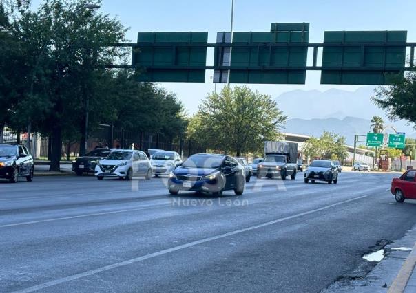 Tráfico fluido por Avenida Fundidora en el día 2 de Tecate Pal’ Norte