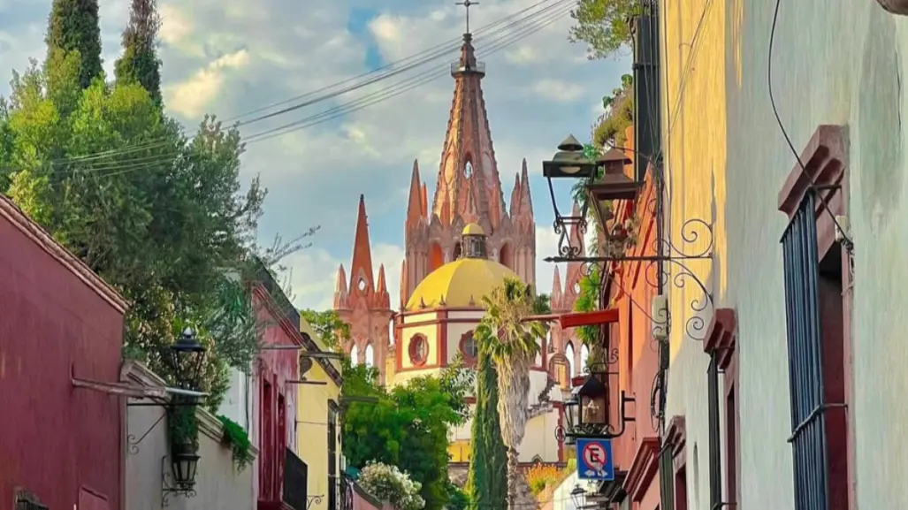 San Miguel de Allende: gastronomía, jardines y arte entre calles pintorescas