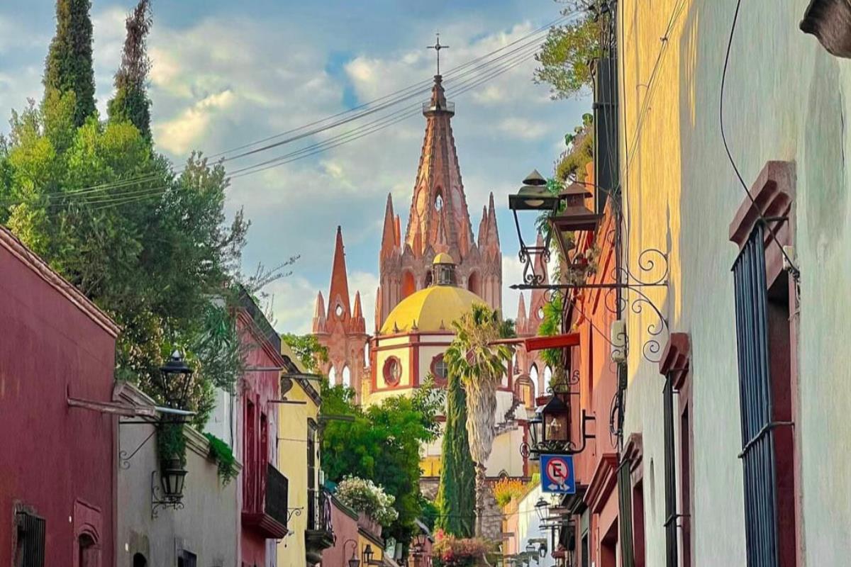 Pueblo mágico San Miguel de Allende. Foto tomada de: (Instagram) @sanmigueldeallende.mx