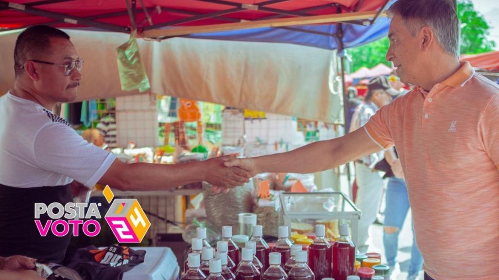 Aldo Fasci Zuazua recorre el mercado de la Independencia en Monterrey