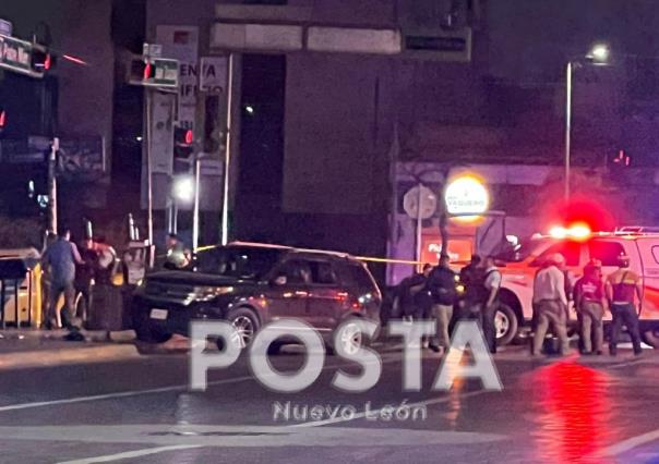 Ejecutan a hombre frente a la Macroplaza