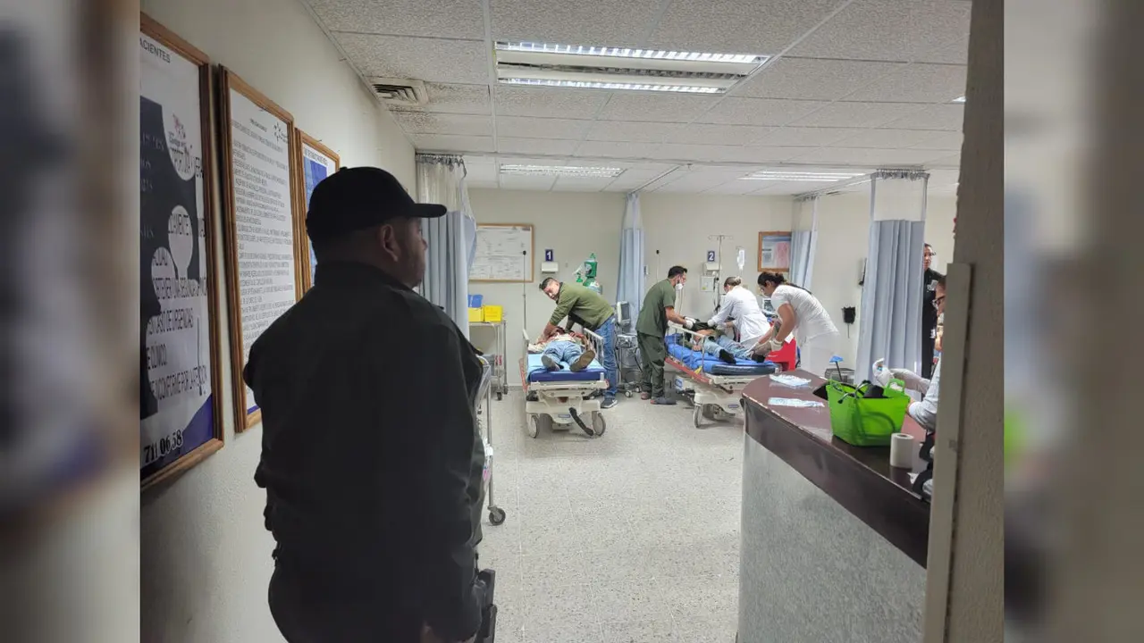 Muere adolescente de 16 años al volcar en Indé; hay 4 lesionados