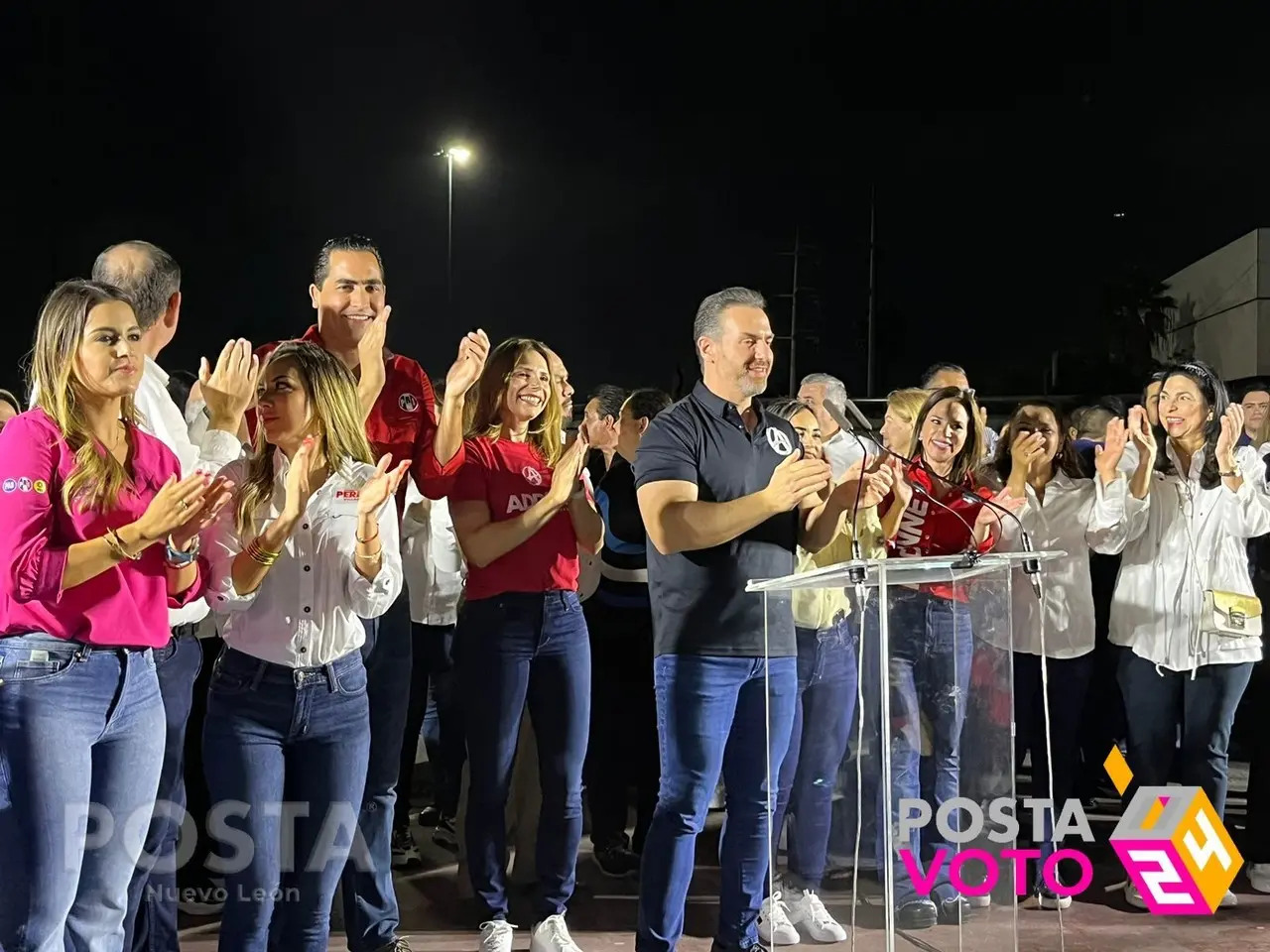 Arranca Adrián de la Garza campaña por alcaldía de Monterrey. Foto: Pablo González