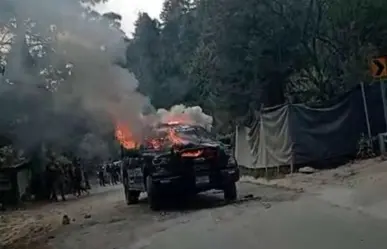 Ataque policías deja una patrulla quemada en Lerma (VIDEO)