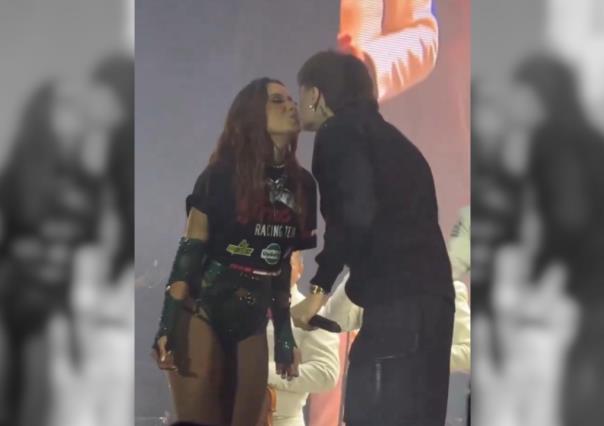 ¿No que no? Anitta y Peso Pluma sorprenden con beso en el Tecate Pal Norte