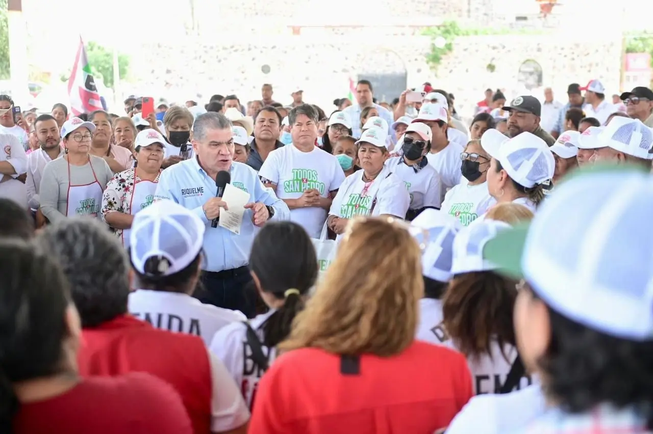 El exgobernador se reunió con habitantes de Madero. (Fotografía: Miguel Riquelme)