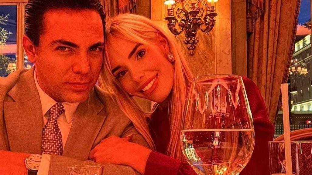 Cristian Castro con nueva novia y cinco hijos