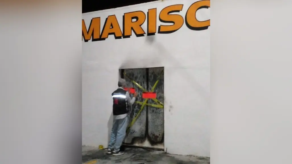 Tras incendio, clausuran restaurante de mariscos en Torreón