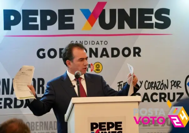 Presenta Pepe Yunes denuncias ante la FGR contra Rocío Nahle