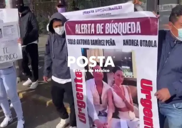 Familiares de desaparecido bloquean Periférico Norte (VIDEO)