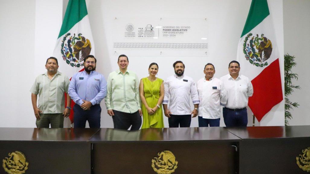 Restauranteros se reúnen con diputados para abordar temas del sector culinario