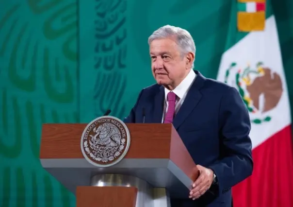 Denuncia AMLO contratos de privatización en hospitales públicos del Edomex