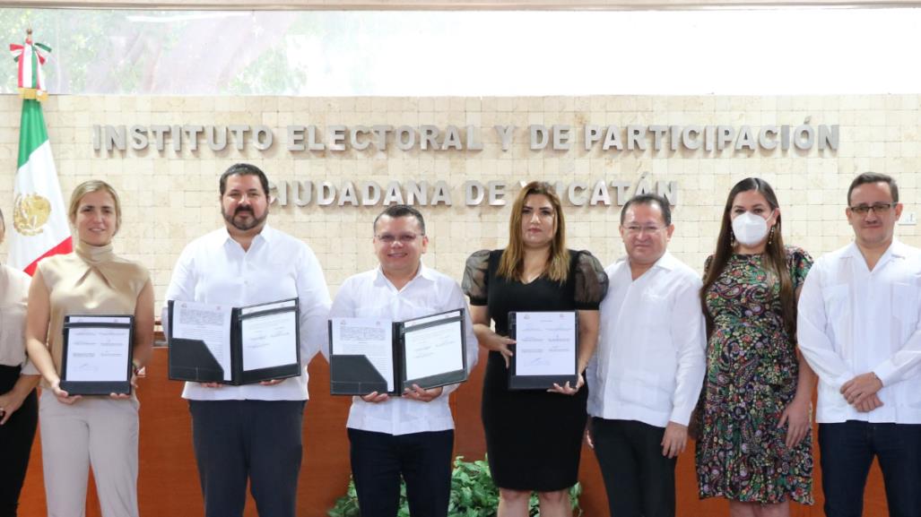 Firman IEPAC Y CIRT convenio para transmitir debate a la gubernatura de Yucatán