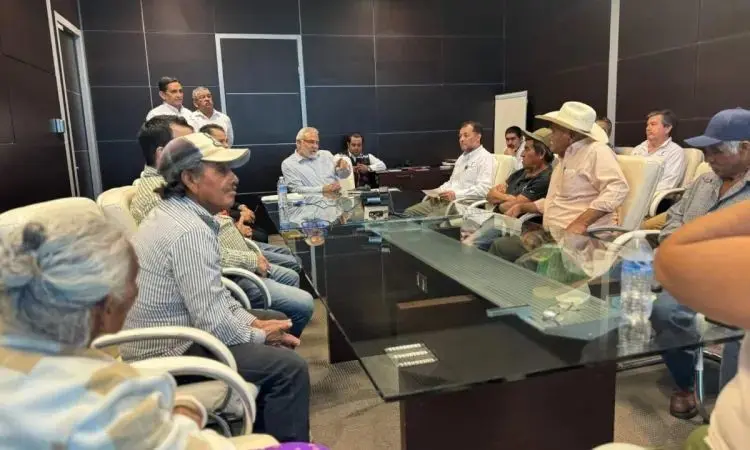 Reciben pago ejidatarios de la Rumbo Nuevo luego de 30 años de espera