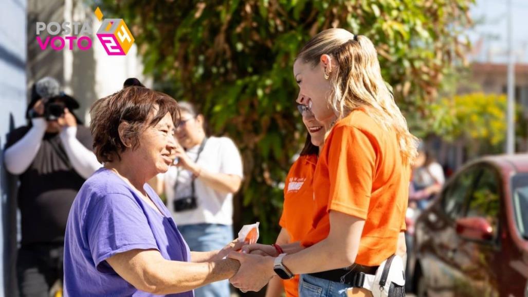 Mariana Rodríguez recorre la colonia Nuevo Repueblo y el Mercado de la Florida