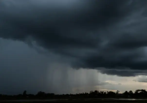 Frente frío 43 se va de México: lluvias y vientos en el sureste