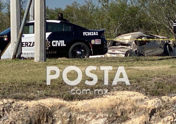 Muere hombre tras volcadura en la autopista a Reynosa de Cadereyta