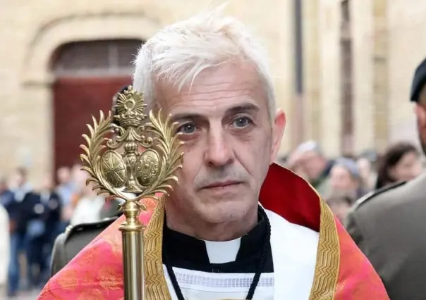Muere sacerdote tras incendiarse su hábito durante la bendición del fuego