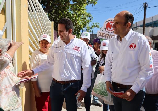 Presenta Javier Díaz propuestas de campaña en la colonia La Madrid en Saltillo