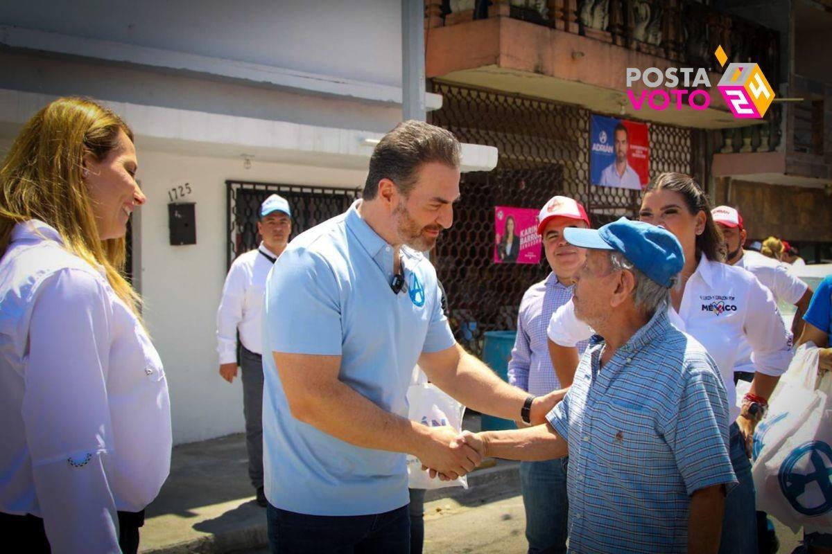 Proyecta Adrián de la Garza intervenir para solucionar el problema de transporte público. Foto: Coalición “Fuerza y Corazón por Nuevo León”