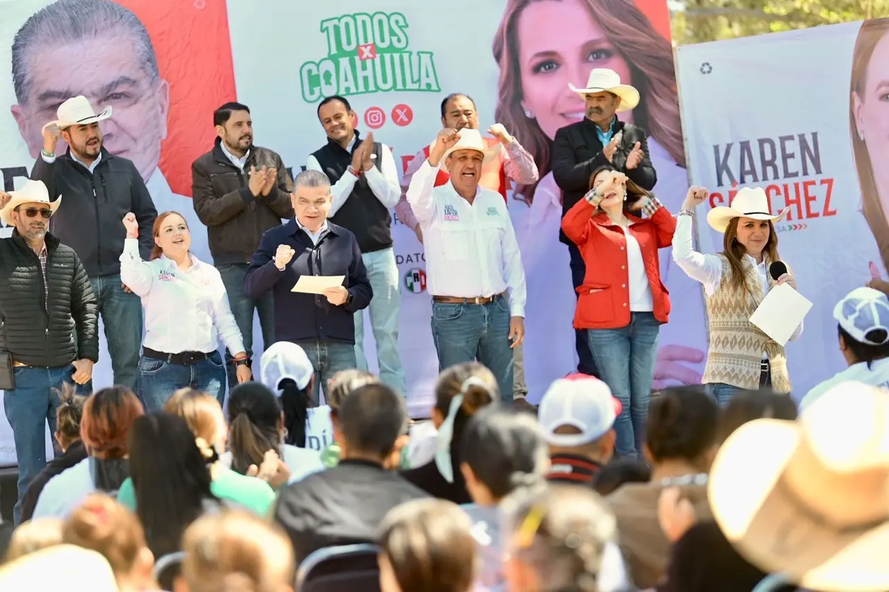 Miguel Riquelme y María Bárbara Cepeda estuvieron de gira en la Región Sureste. (Fotografía: PRI)