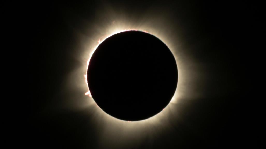 Suspenden clases en BCS por eclipse solar, ¿cuáles son los otros estados?