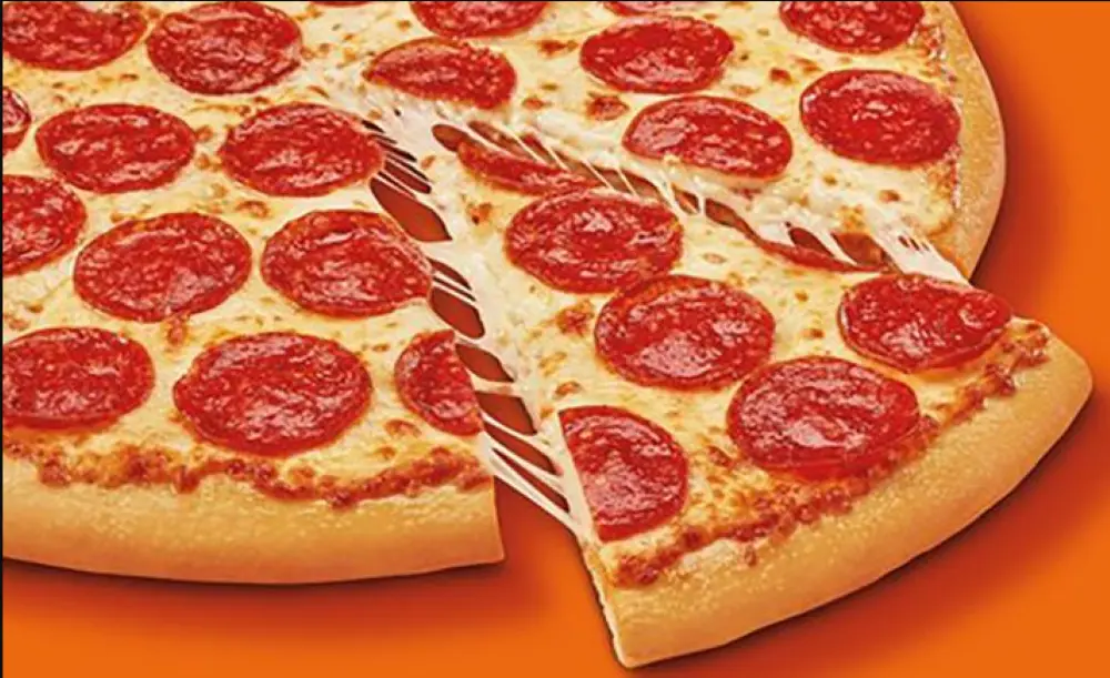 Piratean a Little Caesars ¡Big Jimmy’s Pizza: réplica casi perfecta! (VIDEO)