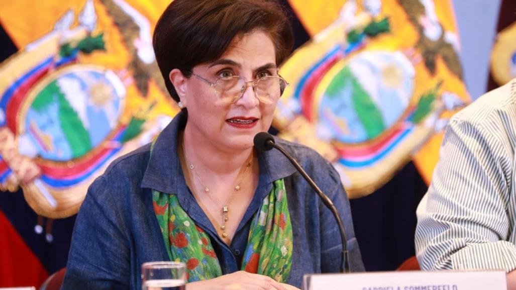 Canciller ecuatoriana critica actuación de embajada mexicana en caso Glas