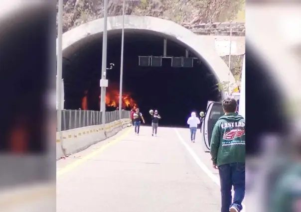 Suman 3 muertos por accidente en el túnel El Carrizo de la Supercarretera