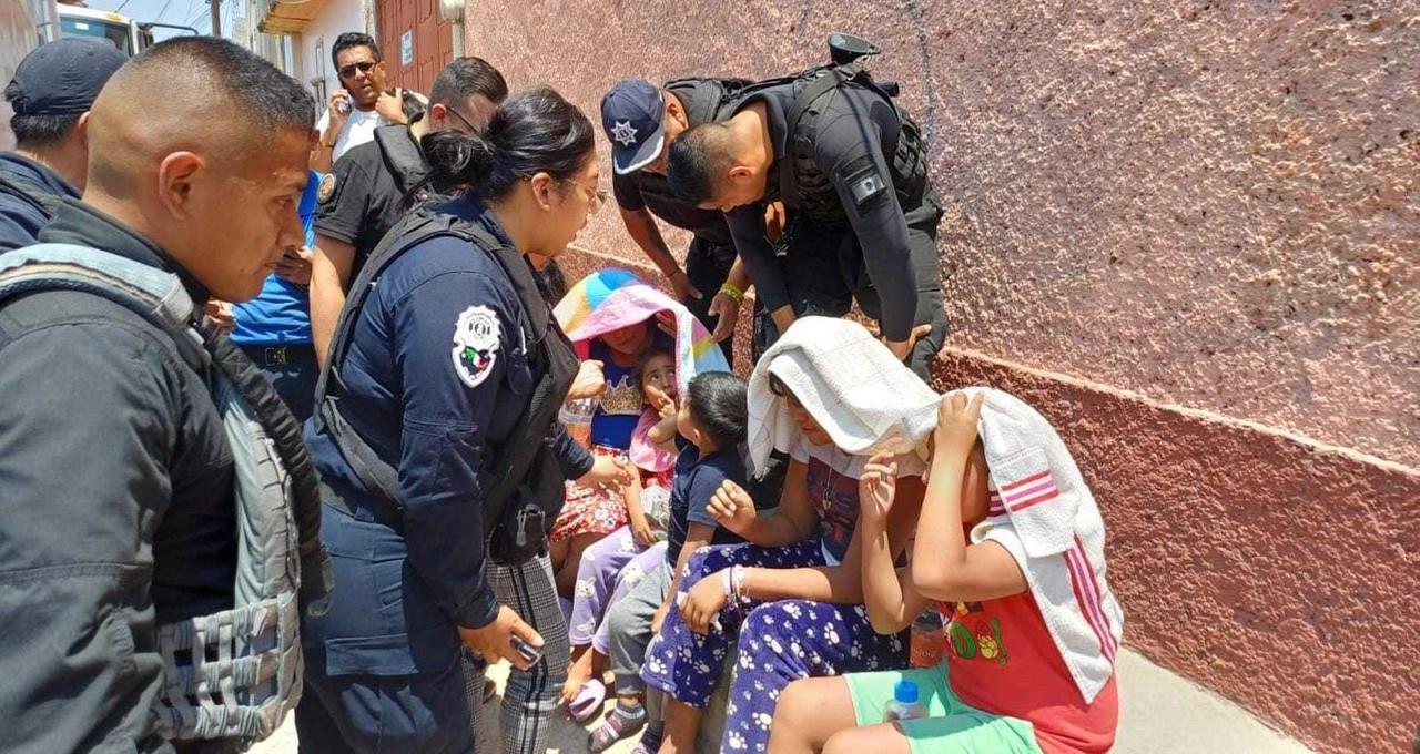 Naucalpan: Rescatan a seis personas durante incendio de una vivienda. Foto: Gob. Naucalpan