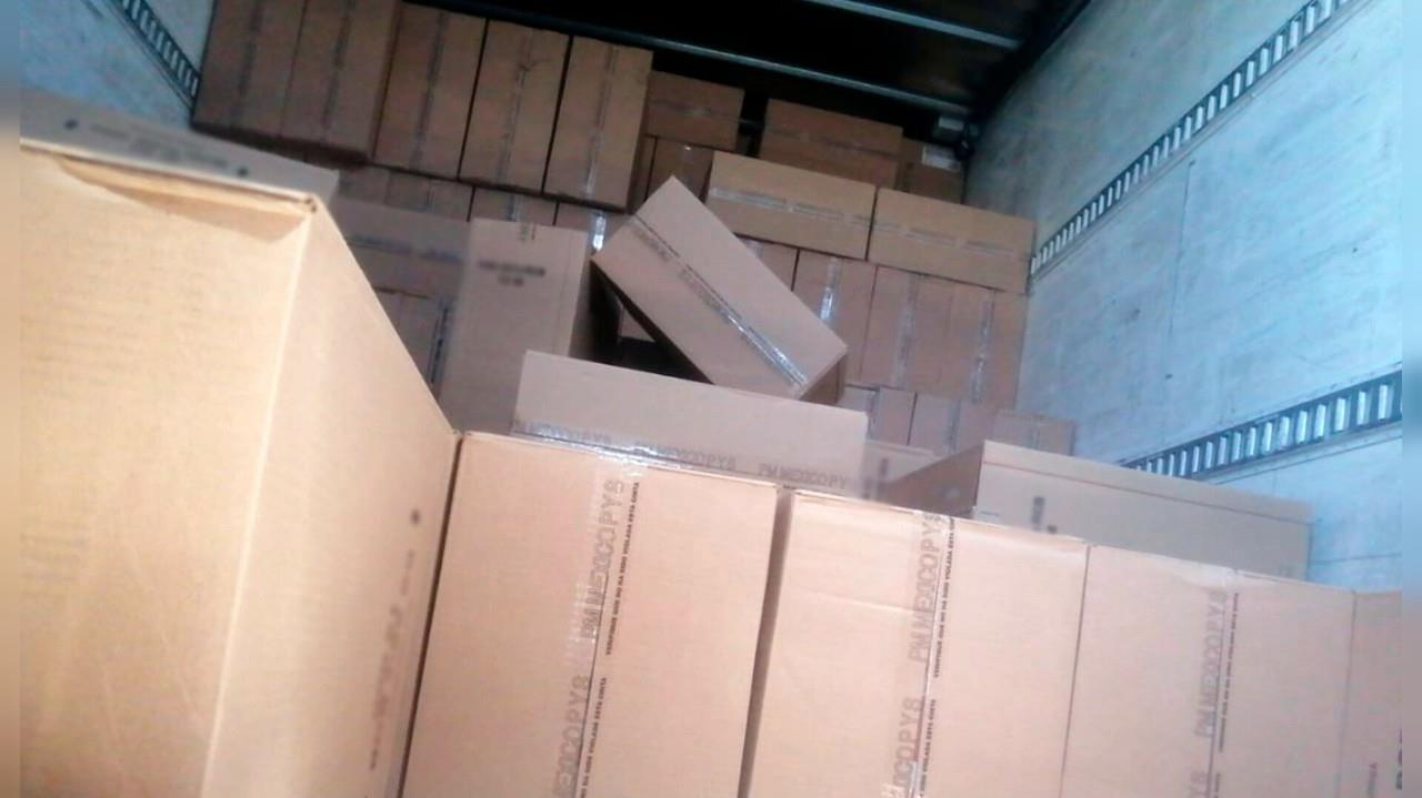 Detienen 2; recuperan tráiler y carga valuada en 13 mdp