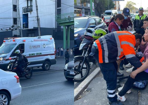 ¡Mujer atropellada! Motociclista se pasa el alto y la arrolla