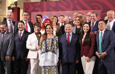 Presentan avances de hospitales en Edomex; asiste Delfina Gómez con AMLO