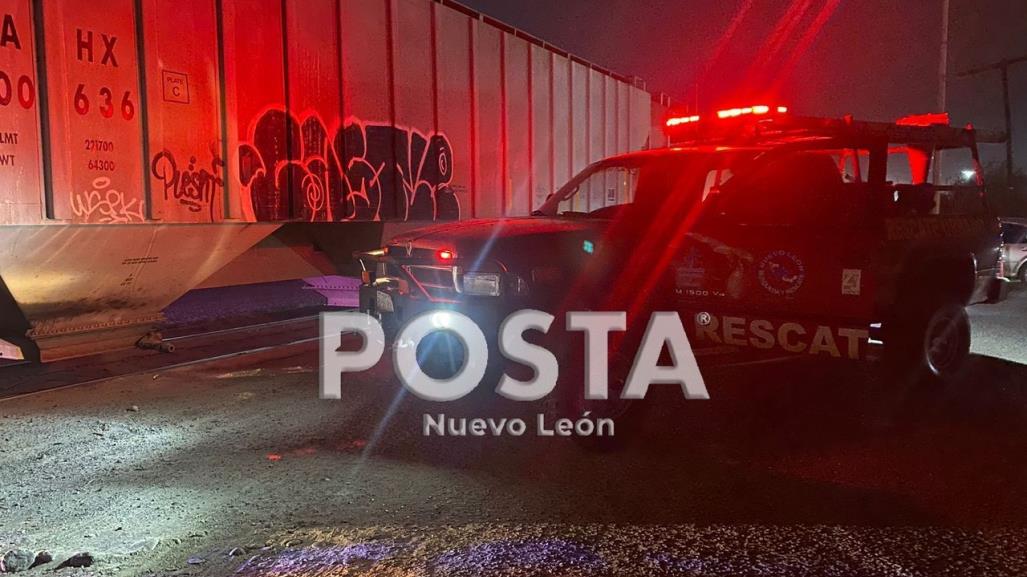 Pierde mujer una pierna tras caer del tren en El Carmen