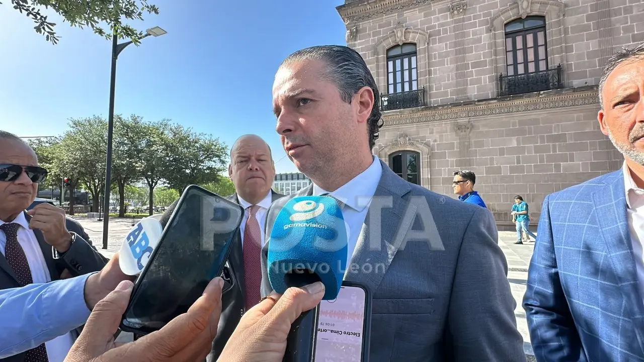 El encargado del despacho de la Fiscalía, Pedro Arce, habla sobre atención de servicios periciales en accidentes. Foto. Rosy Sandoval