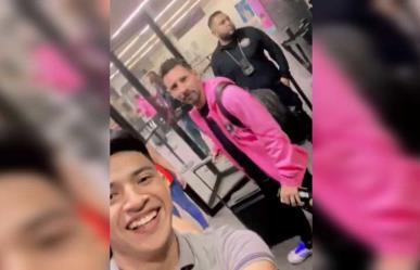 Regio cumple su sueño de tomarse una selfie con Lionel Messi (VIDEO)