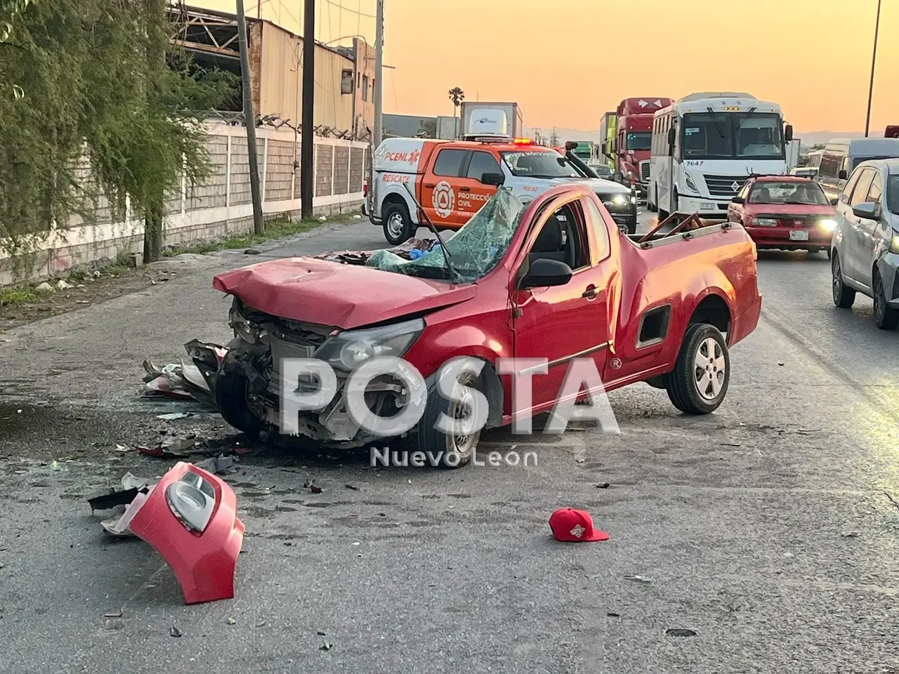 Mueren dos tras choque en la Carretera a Laredo