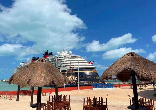 Crucero Disney Magic arriba a Progreso con más de 3 mil personas a bordo